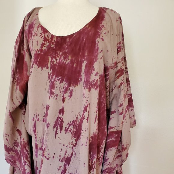 ******* SOLD **********  NEW Silk Caftan - Picture 8 of 16
